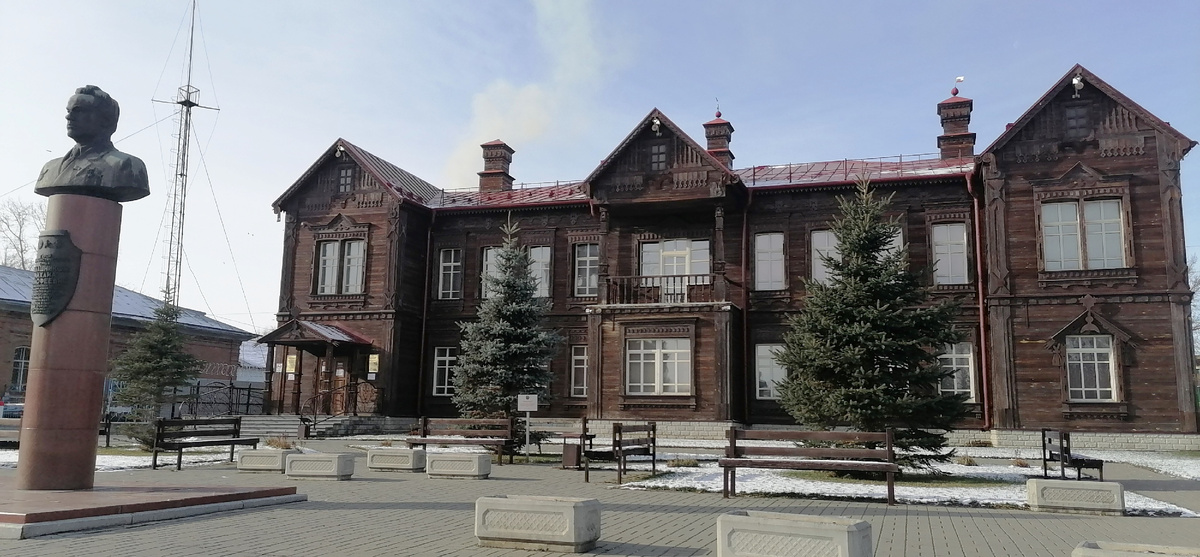 Скальный каньон на р. Кизиха в Алтайском крае – красивое место в степи