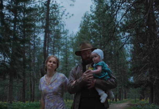 Как оператор Адольфо Велозу сделал драму “Сны поездов” настоящей и приземленной – естественное освещение и цифровая камера