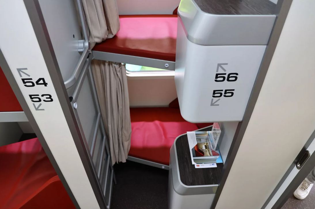 РЖД запускает вагоны-капсулы: без чужих разговоров, тесноты и посторонних взглядов